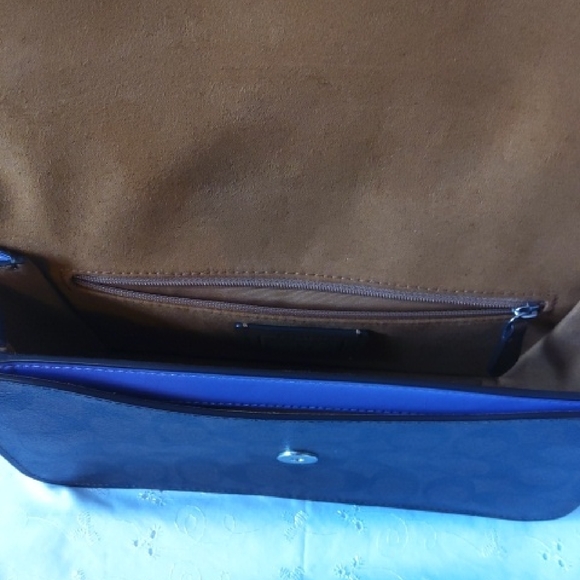 Coach Signature Morgan Lavender and Dark Brown Shoulder Bag - Picture 5 of 7